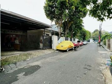 DIJUAL RUMAH at Jl KOMP DEPLU / CILANDAK, JAKSEL