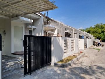 TERLARIS RUMAH BARU MURAH SIAP HUNI DI SLEMAN DIY