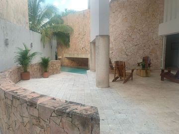 CASA EN REVENTA EN MERIDA, UBICADO EN LA COLONIA EMILIANO ZAPATA