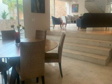 CASA EN REVENTA EN MERIDA, UBICADO EN LA COLONIA EMILIANO ZAPATA
