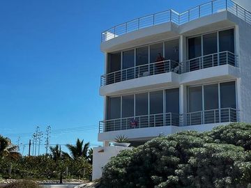 MAGNIFICOS DEPARTAMENTOS SEADUST EN SAN BENITO A LA ORILLA DEL MAR.