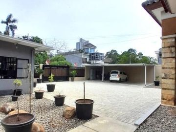 Rumah Terawat di Veteran Jaksel Halaman Luas 15 Menit ke PIM