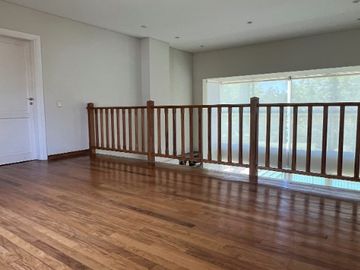 Chalet en venta en Club de Campo Abril
