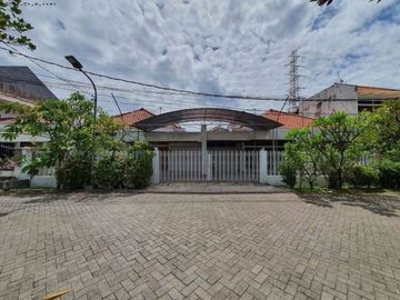 Rumah Manyar Tirtoyoso Selatan STRATEGIS carport 2