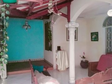 Rumah Lokasi Strategis Jual Cepat di Rempoa Ciputat 6837