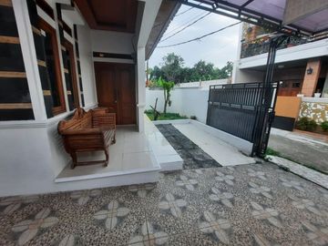 Rumah di Beji, Depok. Minimalis Siap huni