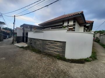 Rumah di Beji, Depok. Minimalis Siap huni