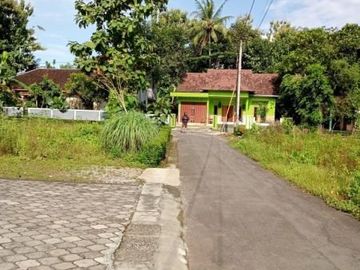 RUMAH CANTIK HARGA EKONOMIS DI MINGGIR SLEMAN YOGYAKARTA