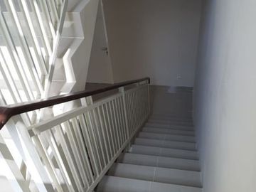 Dijual Rumah Citraland Cluster Bukit Palma Blok B Ciamik 2lantai Minimalis