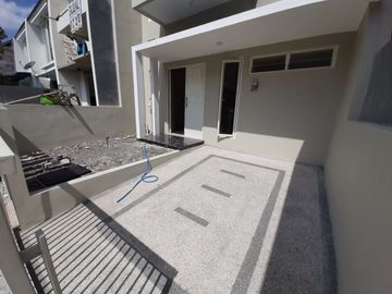 Dijual Rumah Citraland Cluster Bukit Palma Blok B Ciamik 2lantai Minimalis