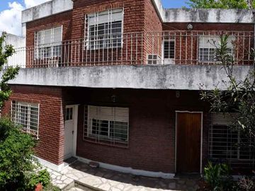 Departamento Tipo Casa en venta en Moron Norte