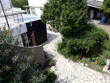 Departamento Tipo Casa en venta en Moron Norte