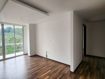 Vendo amplio departamento Sector Udla