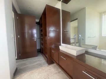 PENTHOUSE EN JARDINES DE LA MONTAÑA