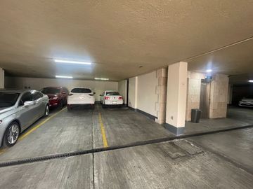 PENTHOUSE EN JARDINES DE LA MONTAÑA