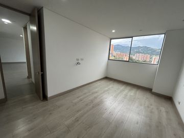 apartamento en arriendo en loma el chocho. Cod A9433764
