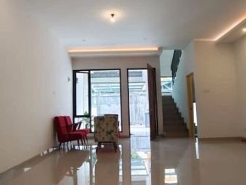 Rumah 2 Lantai Free Biaya2 di Kodau Dekat Toll Jatiwarna dan Jatibening Bekasi
