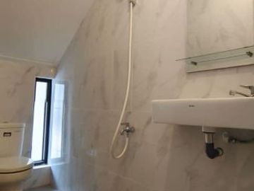 Rumah 2 Lantai Free Biaya2 di Kodau Dekat Toll Jatiwarna dan Jatibening Bekasi