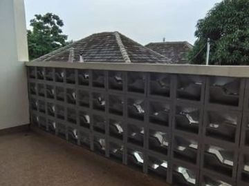 Rumah 2 Lantai Free Biaya2 di Kodau Dekat Toll Jatiwarna dan Jatibening Bekasi