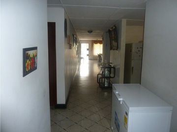 VENDO CASA EN CIUDAD JARDIN BARRANQUILLA