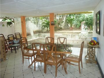 VENDO CASA EN CIUDAD JARDIN BARRANQUILLA