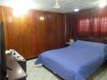 VENDO CASA EN CIUDAD JARDIN BARRANQUILLA