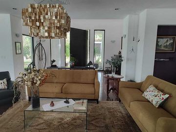 VENTA DE CASA EN COLINAS DEL BOSQUE CORREGIDORA $21,490,000