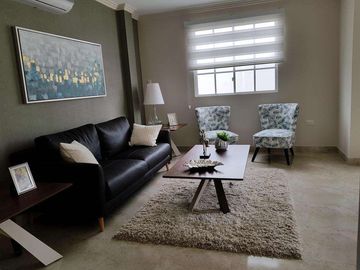 Venta de Casa Modelo Acuarela en la Urb. Casa Laguna, Samborondon, C.C.Dorado y Plaza Batan