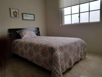 Venta de Casa Modelo Acuarela en la Urb. Casa Laguna, Samborondon, C.C.Dorado y Plaza Batan
