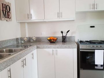 Venta de Casa Modelo Acuarela en la Urb. Casa Laguna, Samborondon, C.C.Dorado y Plaza Batan