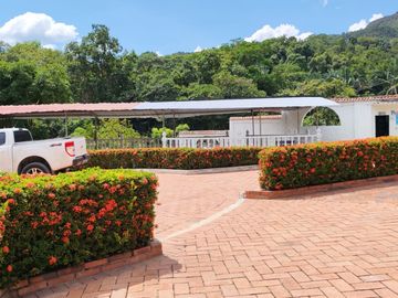 casa campestre en venta en vereda la cajita. Cod V240