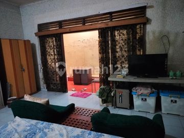 Rumah Hitung Tanah Dekat Pondok Indah Mall, Turun Harga Lagi