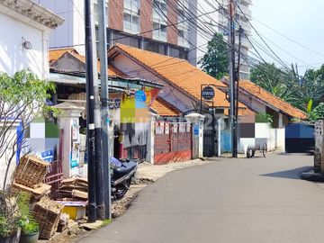 Rumah Hitung Tanah Dekat Pondok Indah Mall, Turun Harga Lagi