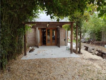 APTO CRÉDITO. Casa Quincho s/ lote de 10mX 43m. Caisamar