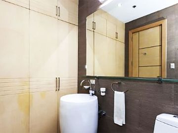 FULLY FURNISHED 3-BEDROOM UNIT FOR RENT IN LUXE RESIDENCES