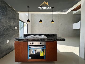 Casa en Lomas de la Rioja, Veracruz