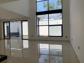 Casa en Fraccionamiento en Vista Hermosa, Cuernavaca, Morelos CAEN-992-Fr