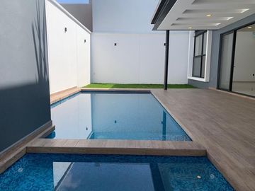 Casa en Fraccionamiento en Vista Hermosa, Cuernavaca, Morelos CAEN-992-Fr