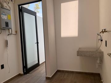 Casa en Fraccionamiento en Vista Hermosa, Cuernavaca, Morelos CAEN-992-Fr