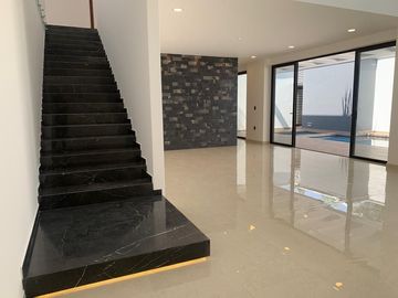 Casa en Fraccionamiento en Vista Hermosa, Cuernavaca, Morelos CAEN-992-Fr