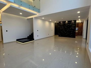 Casa en Fraccionamiento en Vista Hermosa, Cuernavaca, Morelos CAEN-992-Fr