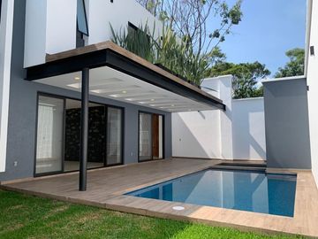 Casa en Fraccionamiento en Vista Hermosa, Cuernavaca, Morelos CAEN-992-Fr