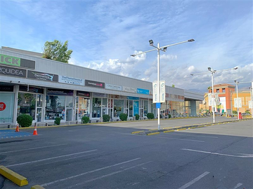 Local Comercial en arriendo en Lo Barnechea