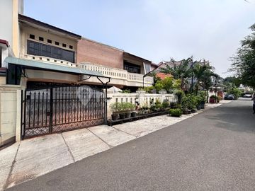 Best Location Tebet Barat! Akses 3 Mobil, Dekat Eco Park