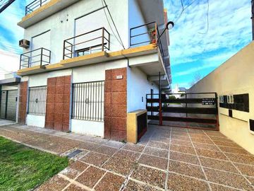 Casa PH en venta en Ituzaingo Norte