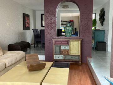 ¡EXCELENTE CASA EN MAGISTERIAL VISTABELLA¡
