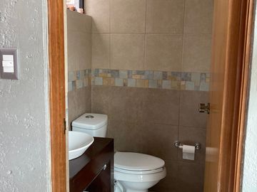 ¡EXCELENTE CASA EN MAGISTERIAL VISTABELLA¡