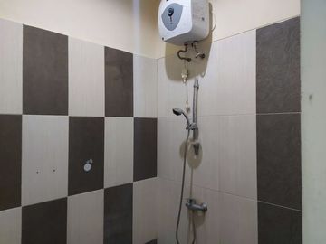 Rumah Disewakan Rungkut Barata Surabaya KT
