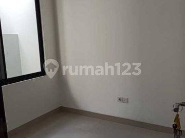 Disewakan Rumah di Pik Milenial Cluster Florida