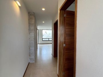 Linda casa en Parques Vallarta dentro de coto